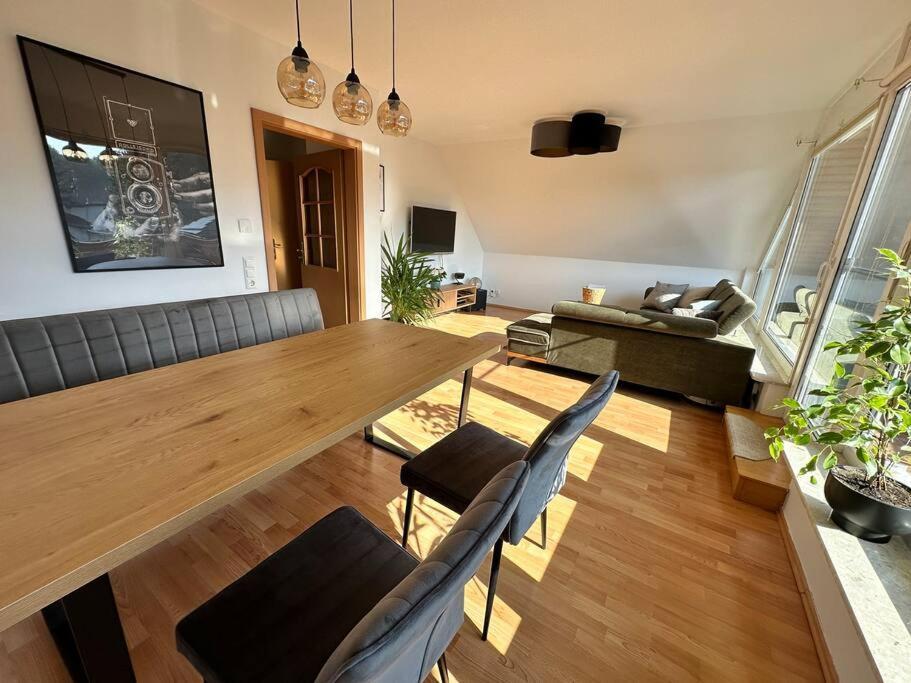Sonniges & Ruhiges Apartment Mit Balkon Nahe Berlin ซอยเธน ภายนอก รูปภาพ